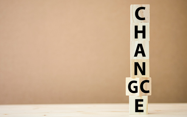 12How_to_Integrate_AI_ How to Integrate AI into Change Management Strategies for Sustainable Innovation